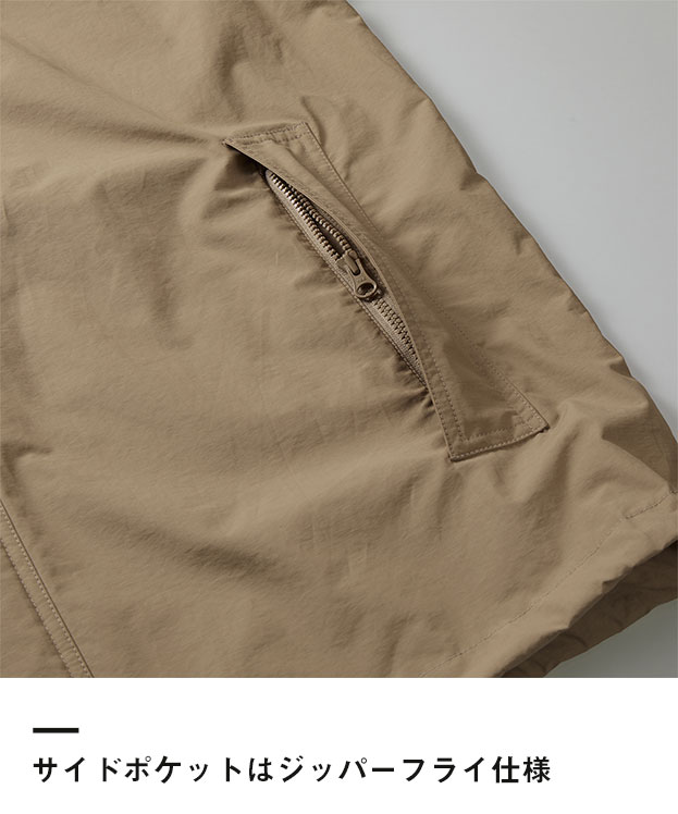 Ｃ/Ｎ スタンドフードインジャケット（一重）（7325-01）サイドポケットはジッパーフライ仕様