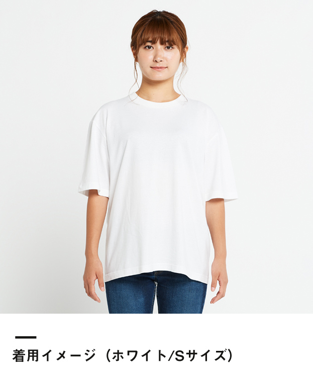 5.6オンス　ヘビーウェイトビッグTシャツ（00113-BCV）着用イメージ（ホワイト／Sサイズ）
