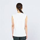 5.6オンス ヘビーウェイトスリーブレスTシャツ（00115-CNS）着用イメージ（ホワイト／Sサイズ）背面