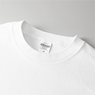 6.5オンス ファインジャージー リラックスフィット Tシャツ（裾ドローコード）（1110-01）襟元