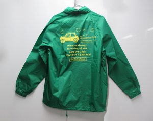 実績写真のご紹介：フードインウィンドブレーカー（00098-FW）