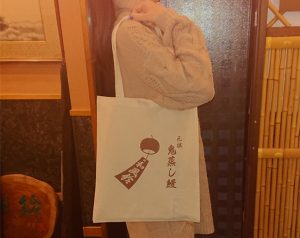 実績写真のご紹介：コンパクトA3エコバッグ（105-C）
